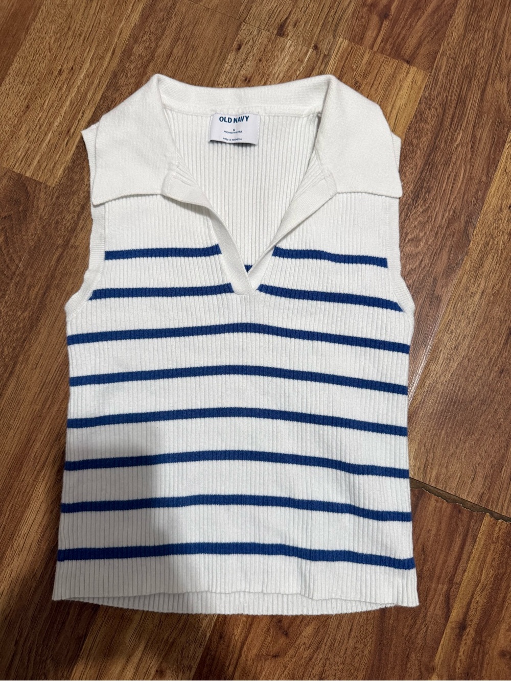 Old Navy White & Blue Striped Collared Knit Tank